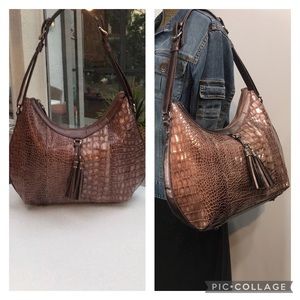 Hanging Tassel Patent Hobo